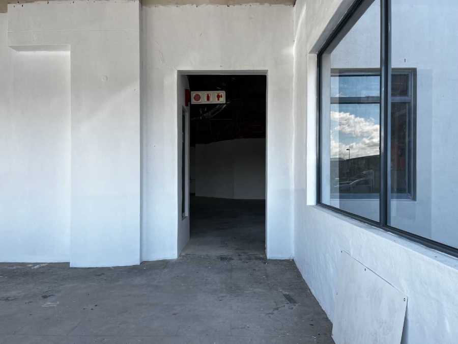 To Let commercial Property for Rent in Sanddrift Western Cape